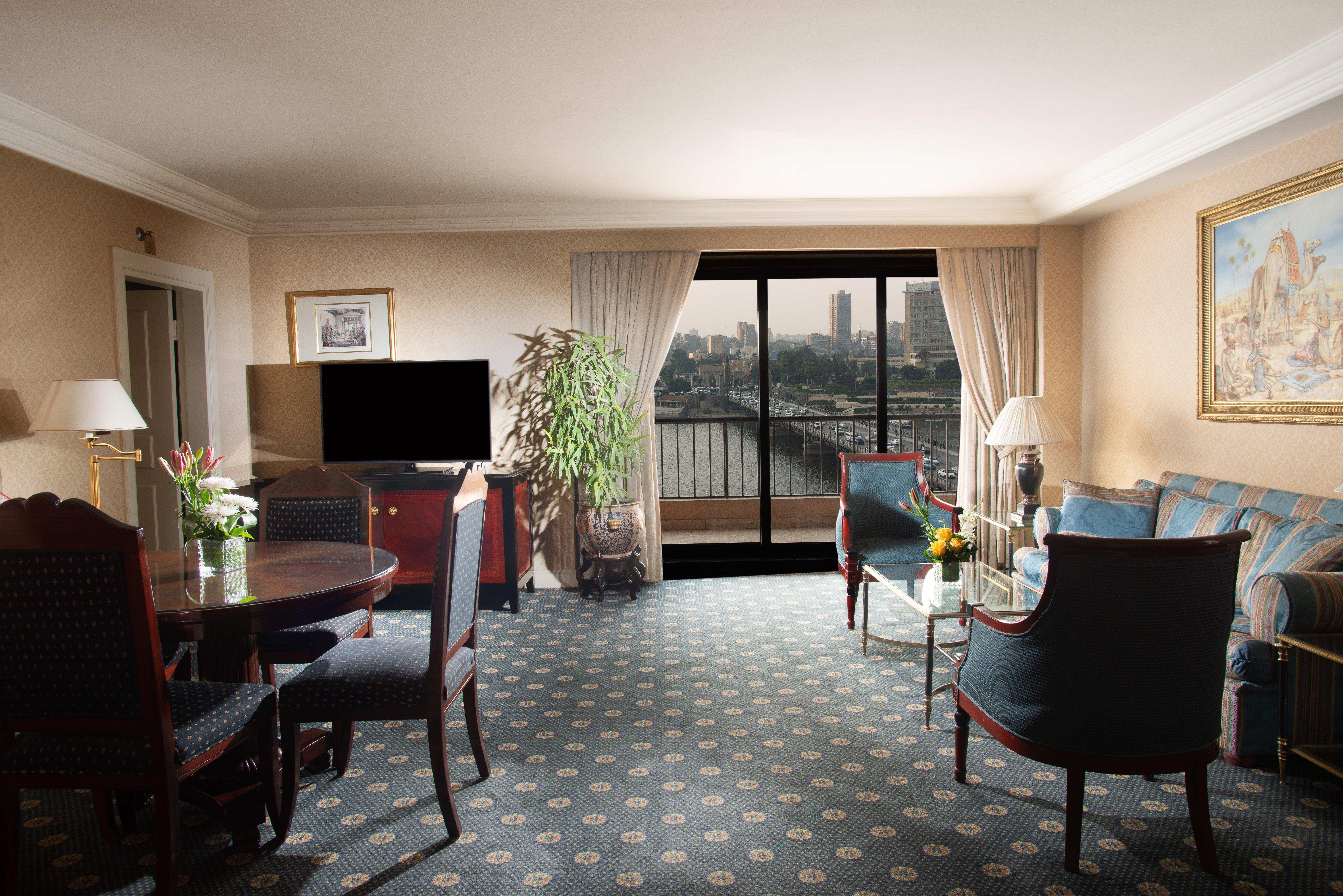 Hotel Intercontinental Cairo Semiramis By Ihg Zewnętrze zdjęcie Suite at the Hilton New York