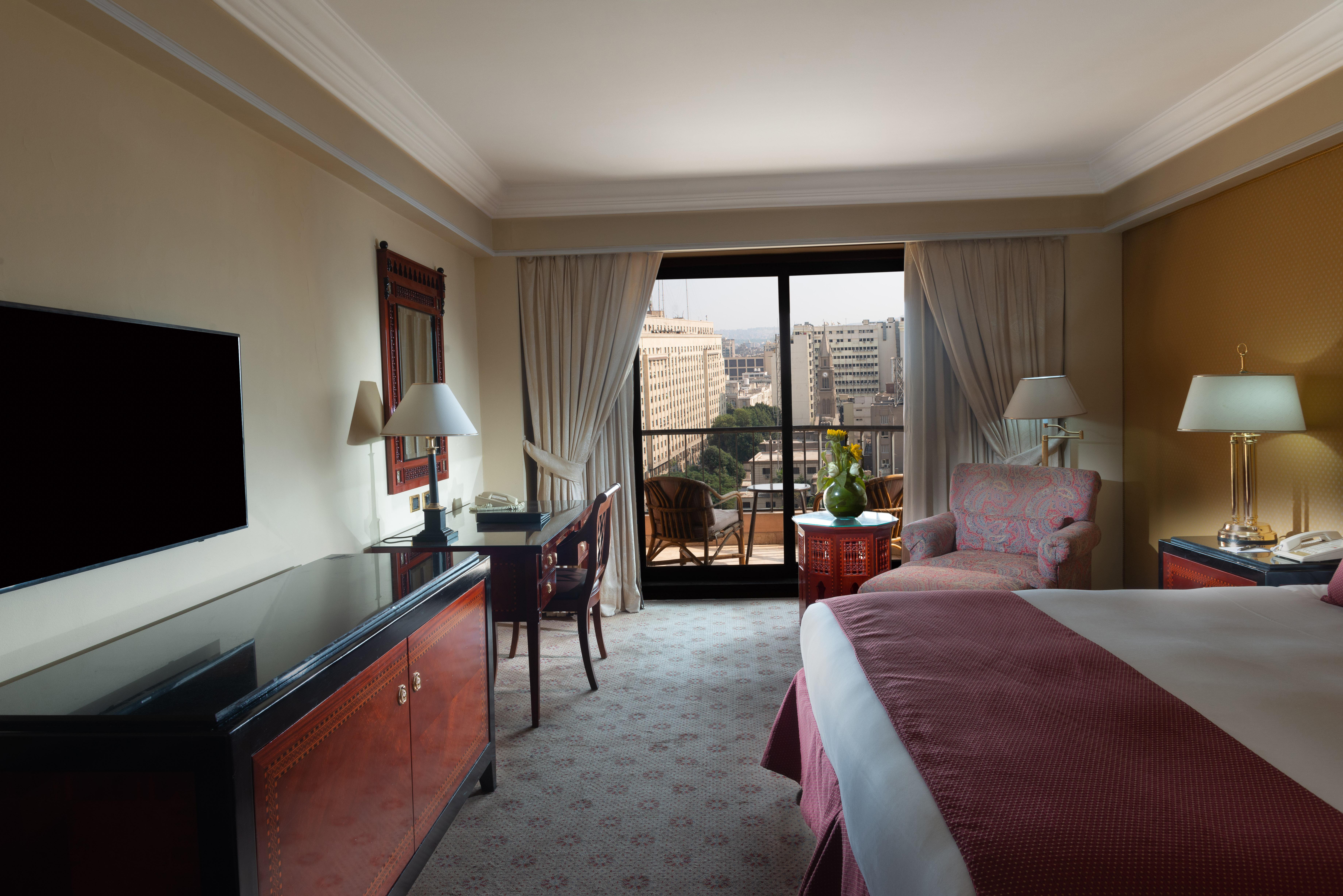 Hotel Intercontinental Cairo Semiramis By Ihg Zewnętrze zdjęcie A room at the Four Seasons Hotel, Cairo